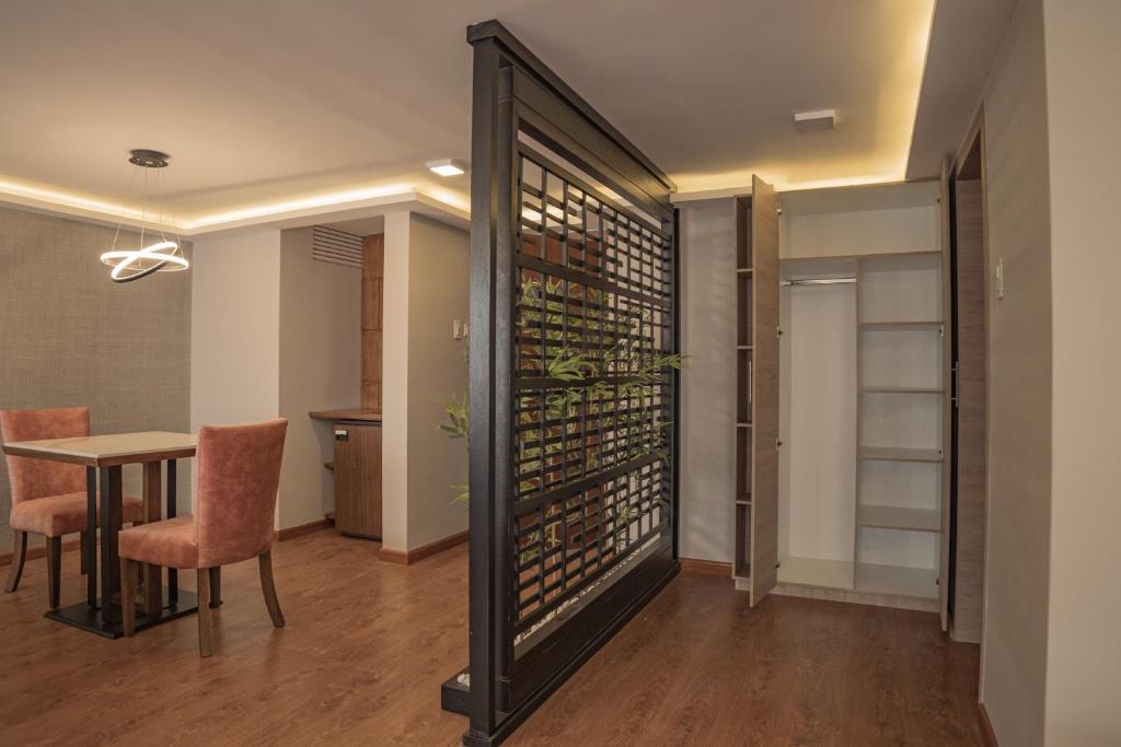 Junior Suite 4